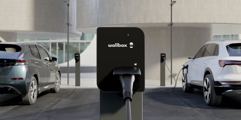 wallbox copper sb parking entreprise