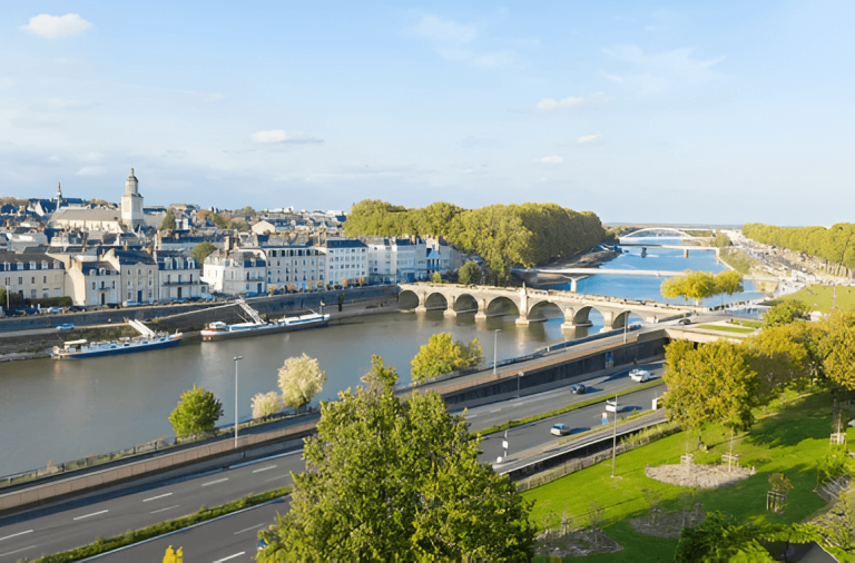 borne de recharge anger