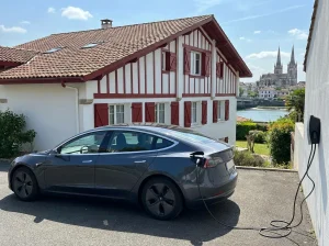 installateur borne recharge bayonne